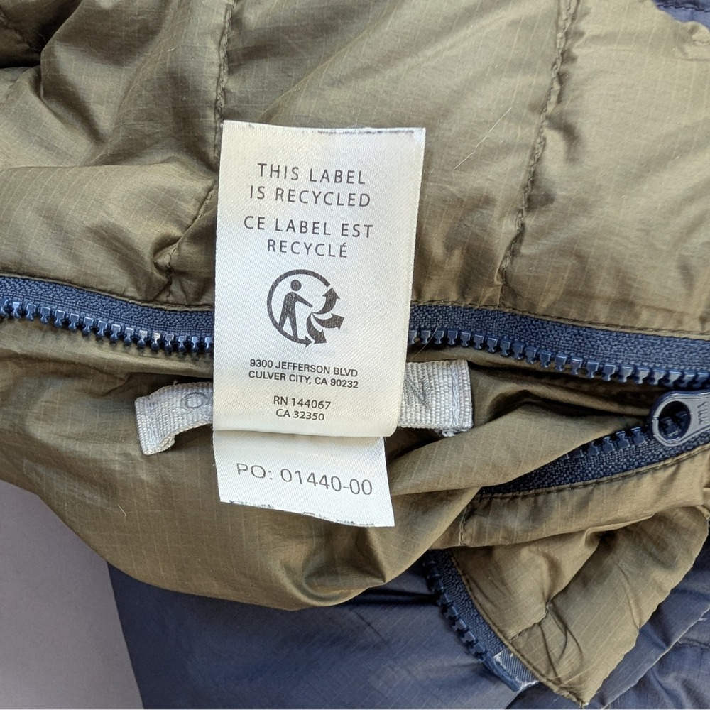 Outerknown Reversible Down Hooded Jacket Mens Med… - image 15